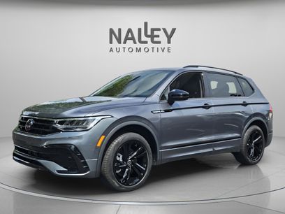 Certified 2024 Volkswagen Tiguan SE R-Line