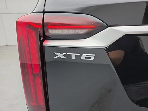 Used 2024 Cadillac XT6 Premium Luxury w/ LPO, Floor Liner Package AWD/4WD image 63