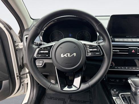 Used 2023 Kia Seltos Nightfall Edition AWD/4WD image 12