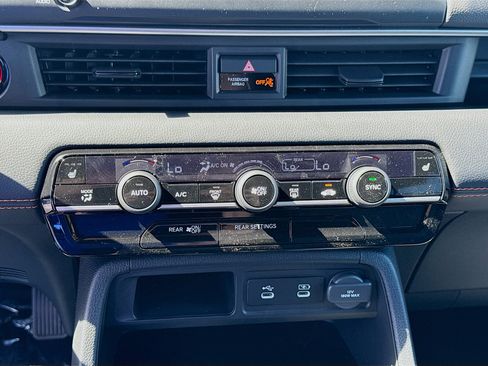 New 2026 Honda Pilot Sport image 15