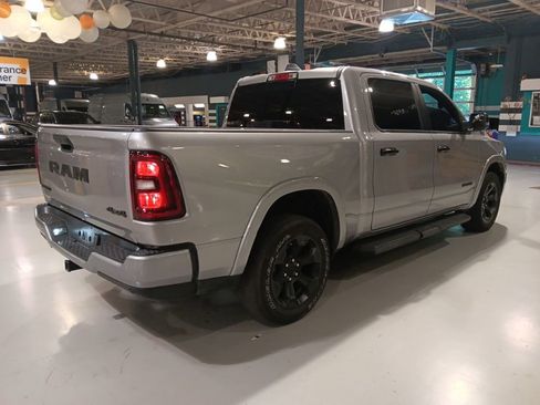 Used 2025 RAM 1500 Big Horn AWD/4WD image 6