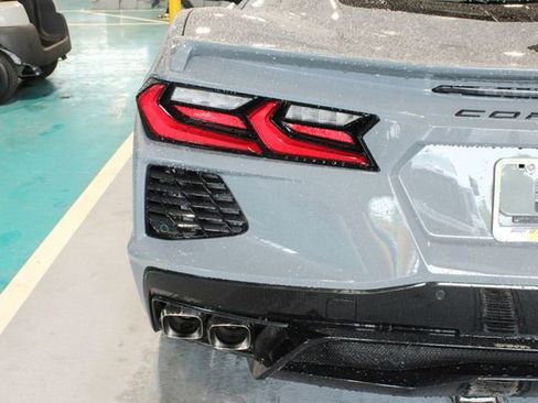 Used 2024 Chevrolet Corvette Stingray Coupe w/ 1LT RWD image 29