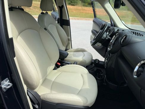 Used 2013 MINI Cooper Countryman S image 11
