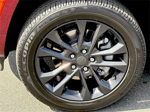 New 2026 Jeep Grand Cherokee L Limited image 17