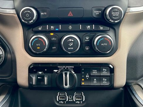 Used 2022 RAM 1500 Laramie image 31