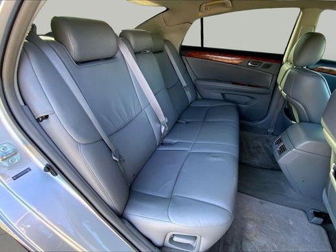 Used 2006 Toyota Avalon XLS FWD image 16