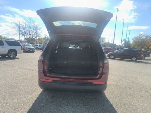 Used 2021 Jeep Grand Cherokee L Altitude image 16