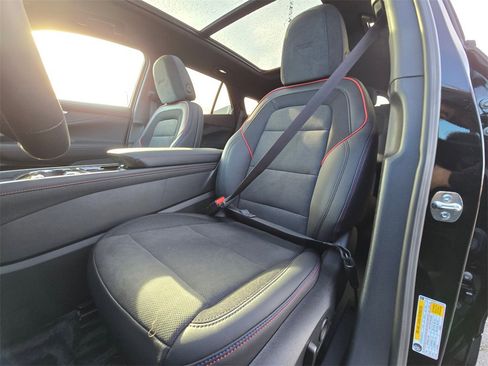 New 2026 Chevrolet Blazer EV RS w/ Super Cruise Package image 18