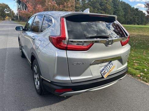 Used 2019 Honda CR-V EX image 16