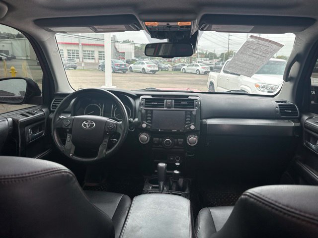Certified 2020 Toyota 4Runner Venture w/ Moonroof Package AWD/4WD image 14