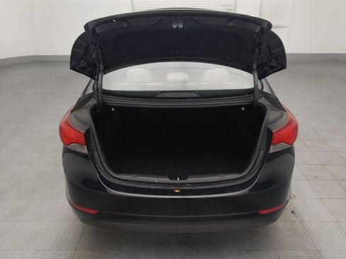 Used 2016 Hyundai Elantra SE FWD image 29