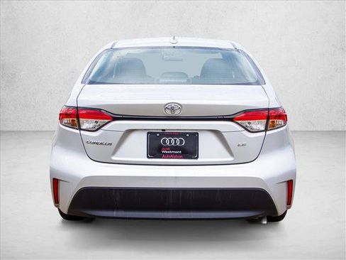 Used 2025 Toyota Corolla LE FWD image 6