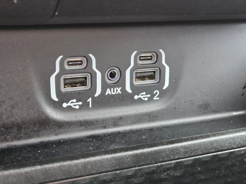 Used 2024 RAM 3500 Laramie w/ Towing Technology Group image 29