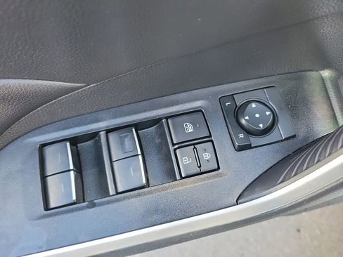 Used 2024 Toyota RAV4 XLE image 21