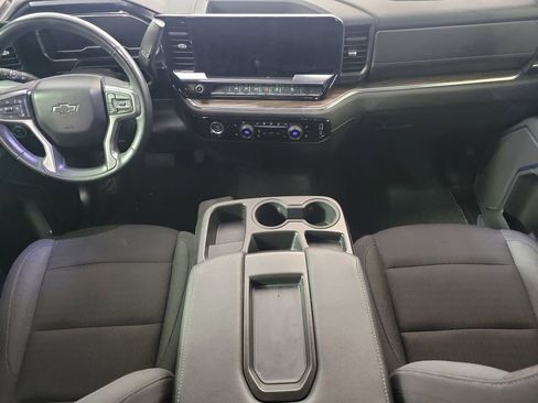 Used 2024 Chevrolet Silverado 1500 RST w/ Z71 Off-Road Package image 14