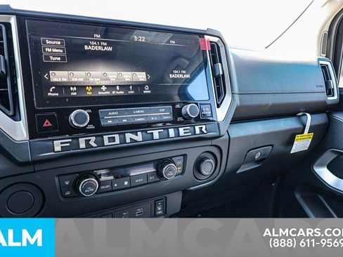 Certified 2025 Nissan Frontier SV w/ SV Convenience Package image 39