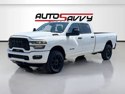 Used 2026 RAM 2500 Big Horn AWD/4WD image 3
