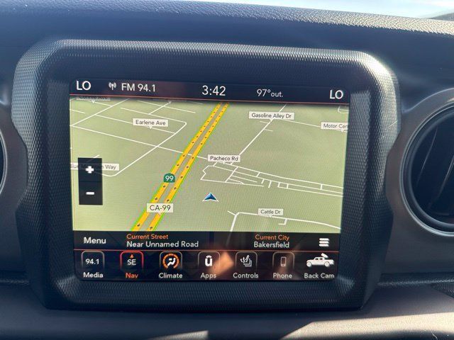 Certified 2022 Jeep Gladiator Sport AWD/4WD image 17