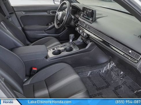 Certified 2025 Honda Civic Sport image 18