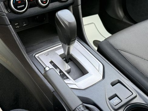 Used 2022 Subaru Crosstrek 2.0i image 30