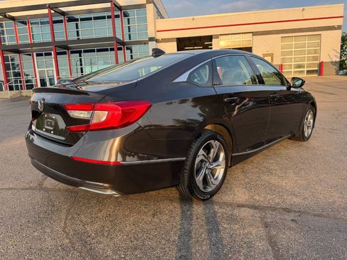 Used 2018 Honda Accord EX-L image 5