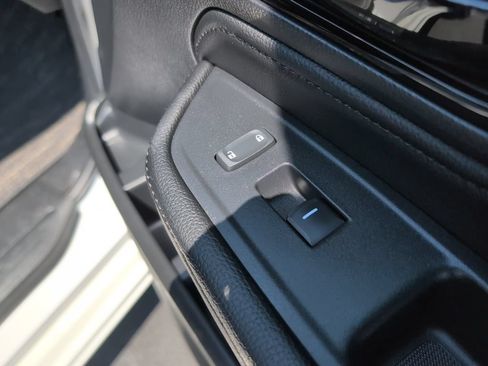 Used 2024 Honda Odyssey Elite image 54
