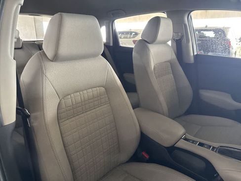 Used 2024 Honda HR-V LX image 26