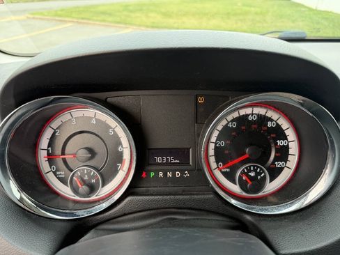 Used 2013 Dodge Grand Caravan SE FWD image 10