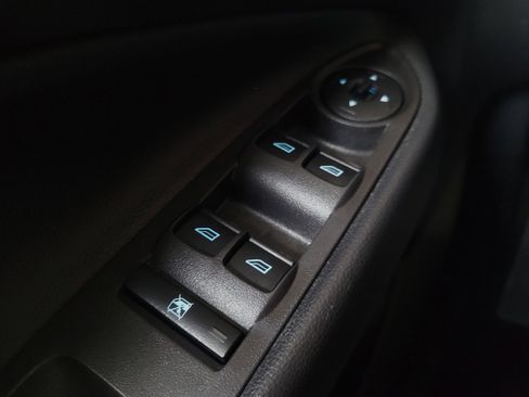 Used 2018 Ford Escape SE FWD image 27
