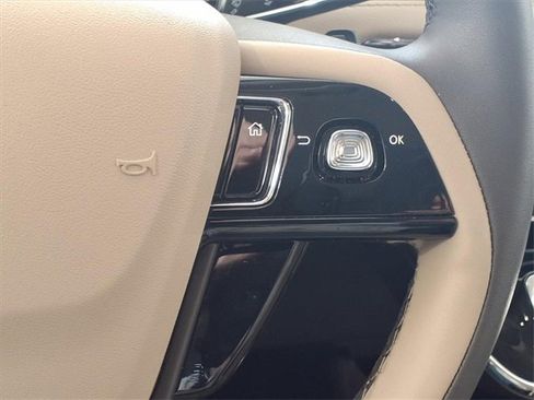 Certified 2024 Lincoln Corsair AWD w/ Equipment Group 101A image 15