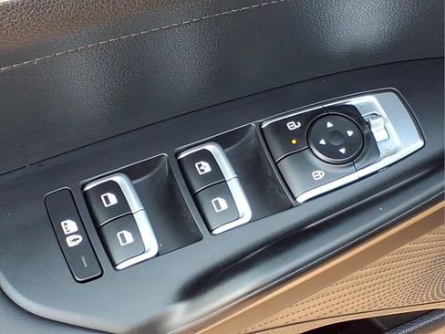 Used 2025 Kia K5 LXS FWD image 16