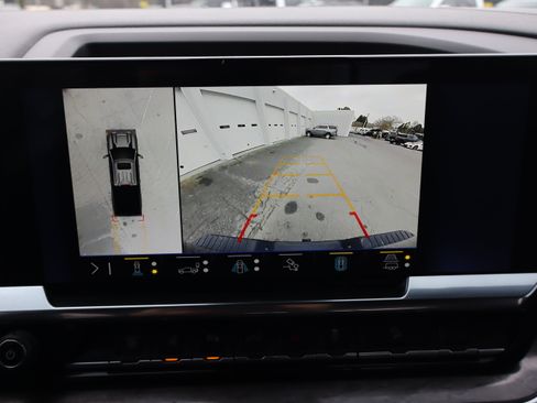 Certified 2024 Chevrolet Silverado 2500 LTZ w/ LTZ Plus Package image 29