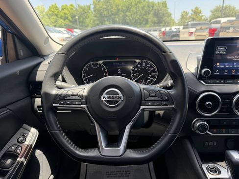 Used 2022 Nissan Sentra SV FWD image 23