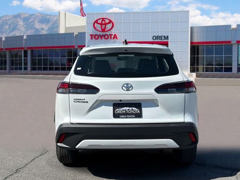 New 2026 Toyota Corolla Cross L image 4