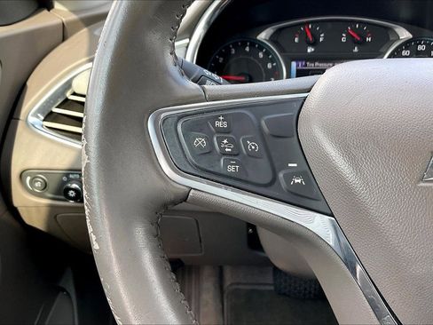 Used 2017 Chevrolet Malibu LT w/ Driver Confidence Package image 10