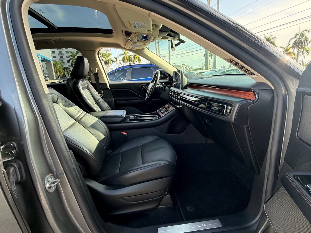 Used 2022 Lincoln Aviator Reserve RWD image 20