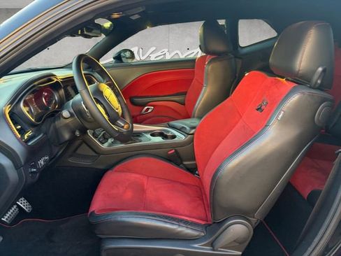 Used 2022 Dodge Challenger R/T Scat Pack RWD image 19