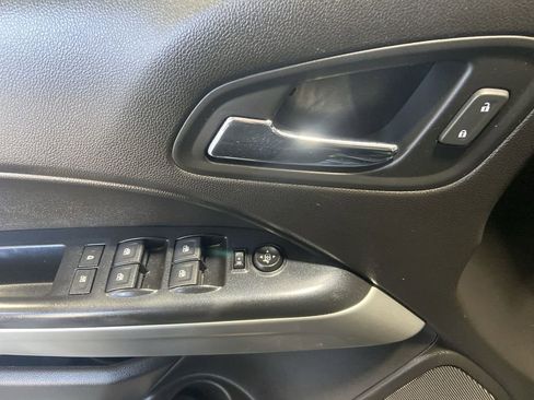 Certified 2018 Chevrolet Colorado ZR2 AWD/4WD image 23