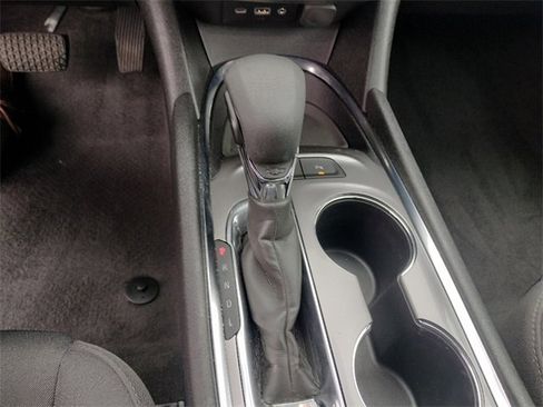 Used 2024 Chevrolet Malibu LT image 27