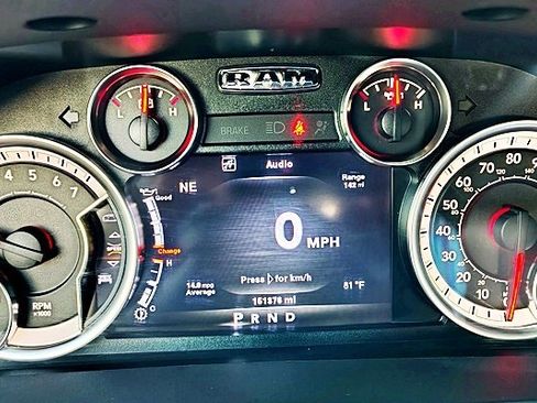 Used 2014 RAM 1500 Laramie image 18