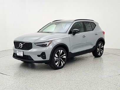 New 2026 Volvo XC40 B5 Plus w/ Climate Package