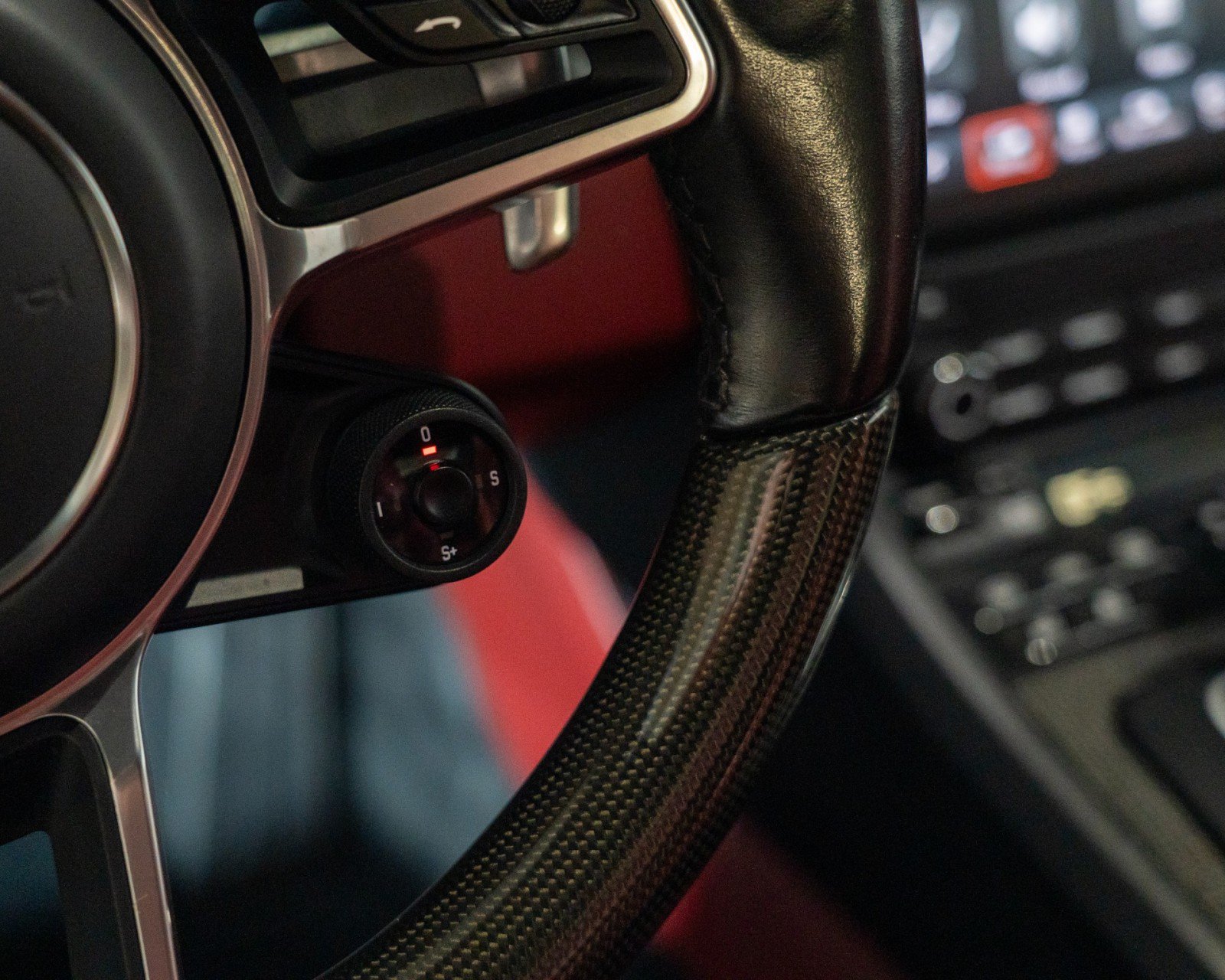 Certified 2019 Porsche 911 Turbo S AWD/4WD image 22