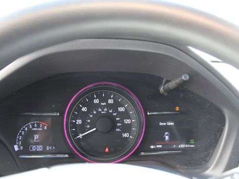 Used 2019 Honda HR-V EX image 18