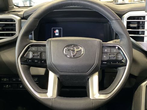 Used 2025 Toyota Tundra Platinum image 17