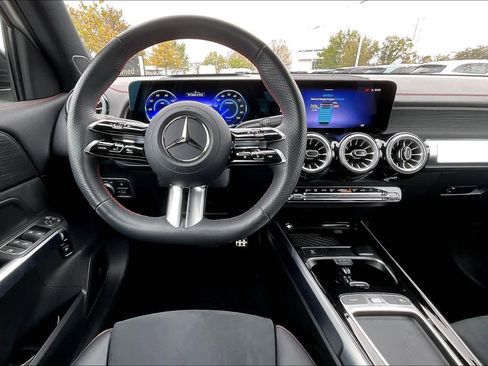 Certified 2024 Mercedes-Benz EQB 250+ image 5