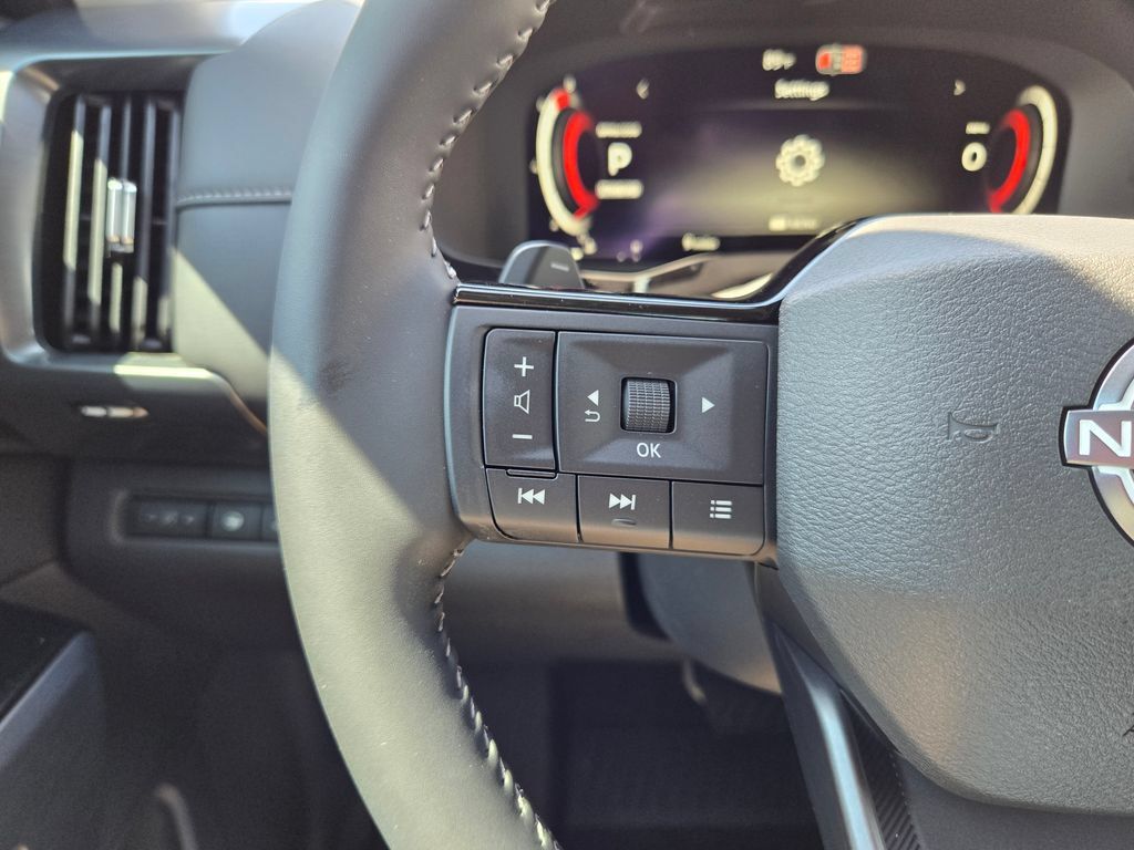 New 2026 Nissan Pathfinder SL FWD image 22