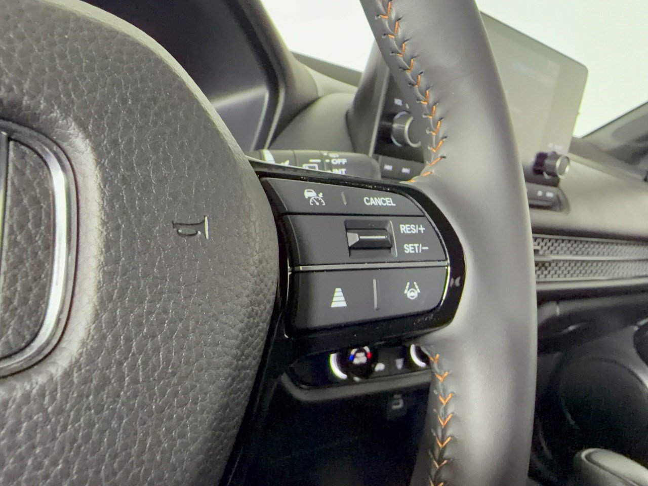 Certified 2024 Honda HR-V Sport image 19