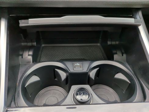 Certified 2023 BMW 330i Sedan w/ Convenience Package image 40