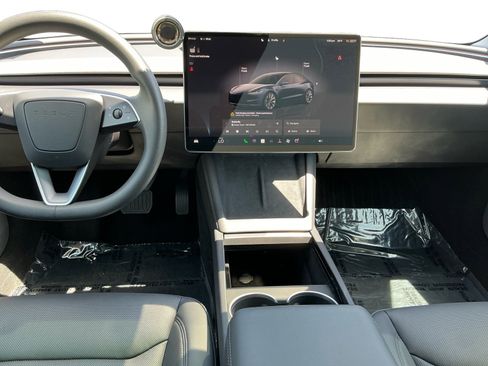 Used 2025 Tesla Model 3 Long Range RWD image 14