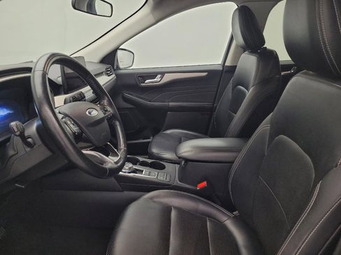 Used 2021 Ford Escape SEL w/ Technology Package AWD/4WD image 17